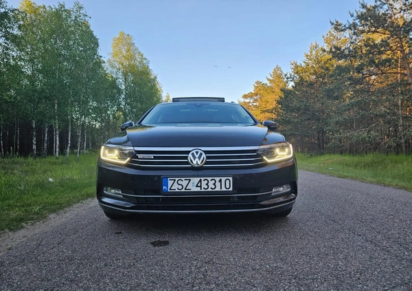 Volkswagen Passat cena 67900 przebieg: 217000, rok produkcji 2015 z Śrem małe 742